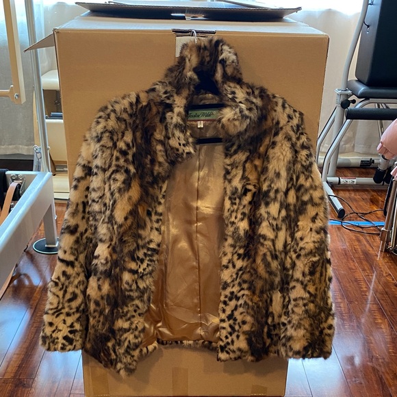Jessica Wilde Faux Fur Leopard Coat - Brown & Black - Picture 6 of 11